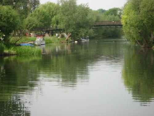 Bend In The River Lodge