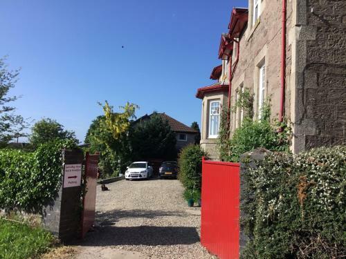 Galvelbeg House Bed & Breakfast