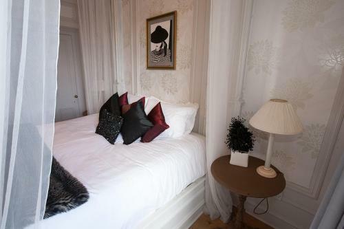 Victoria House B&B