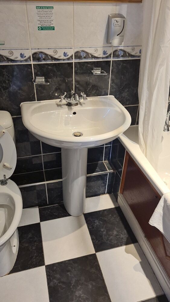 Hostal Wool Merchant Hotel