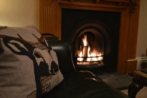 Hostal Balnearn House