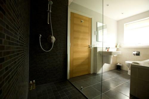 Hostal Sandown House