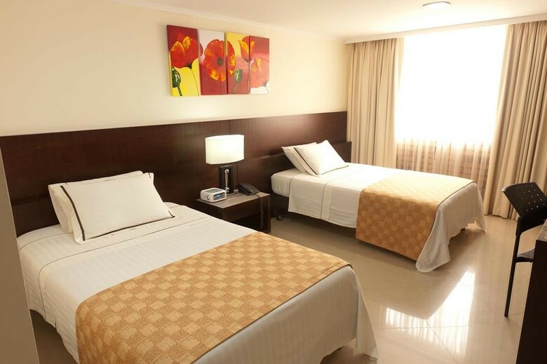 Hotel Alameda De La 10