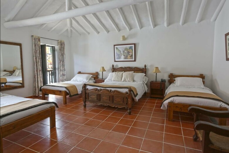 Hotel Mes�n De Los Virreyes