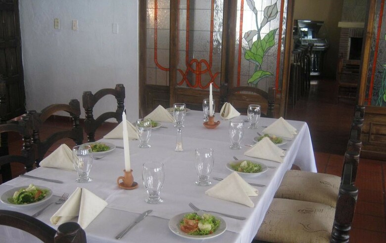 Hotel Mes�n De Los Virreyes