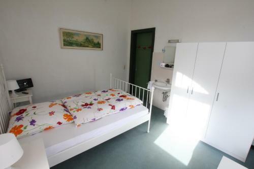 Hostal Pension Villa Kassandra