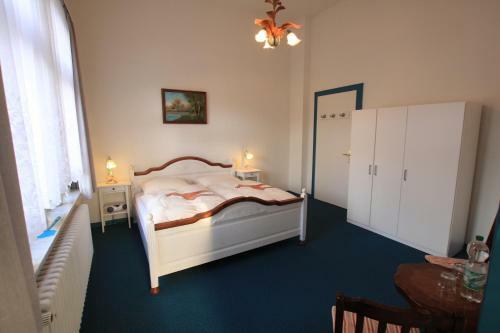Hostal Pension Villa Kassandra