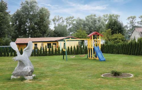 Holiday Home Dubkevitz E