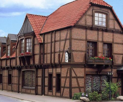 Hostal Hotel Restaurant Zur Linde