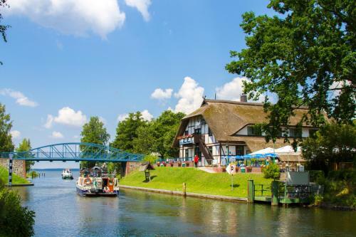 Hostal Falk Seehotel Lenzer Krug