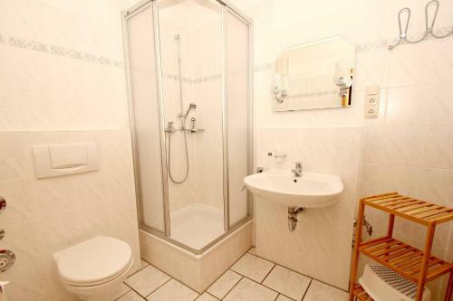 Apartamento Villa Karola Ferienwohnungen Paradies R�gen