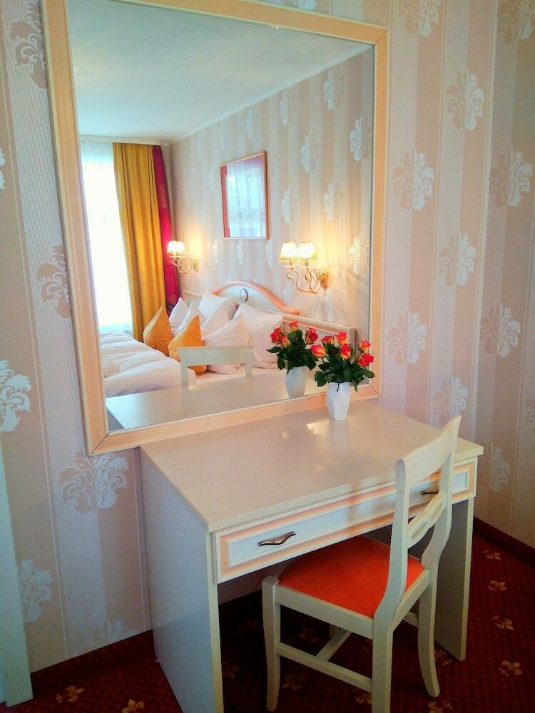 Best Western Alexa Hotel