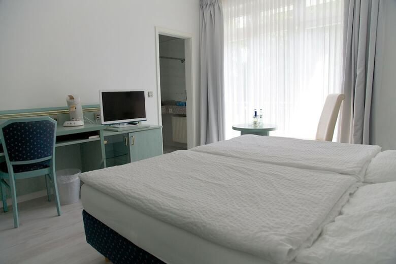 Hostal Hotel Lauterbach