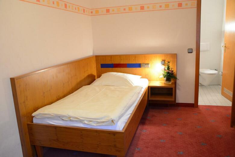 Avalon Hotelpark K�nigshof