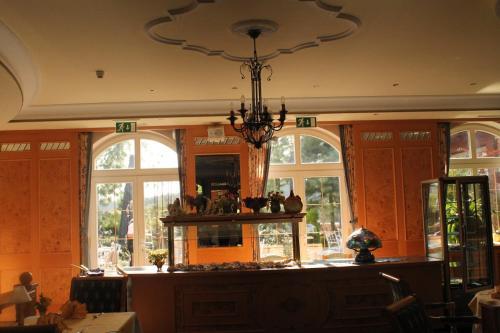 Hotel Und Restaurant Waldschl�sschen