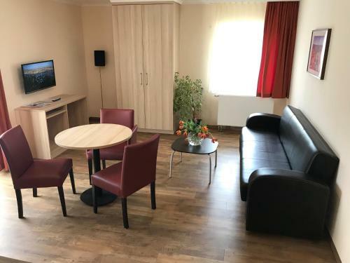 Hotel Karl's Burg
