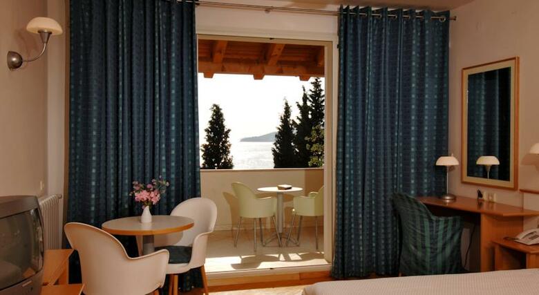 Hotel Villas Plat