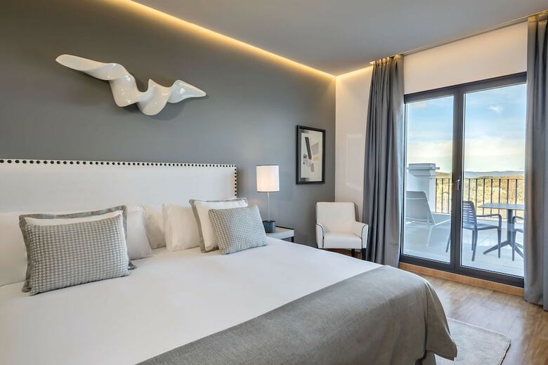 Hotel Barcel� Aracena