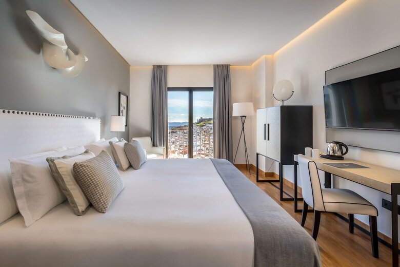 Hotel Barcel� Aracena