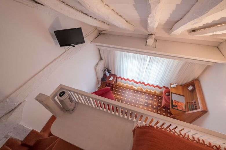 Hotel Posada Santa Maria La Real