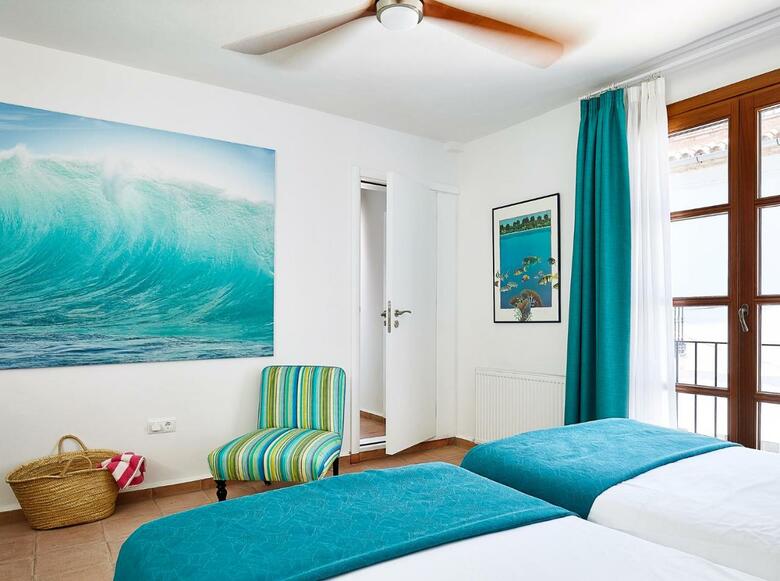 Hotel La Fructuosa (.)