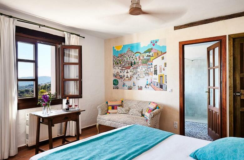 Hotel La Fructuosa (.)