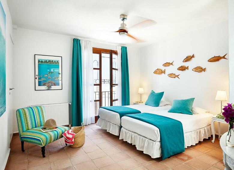 Hotel La Fructuosa (.)
