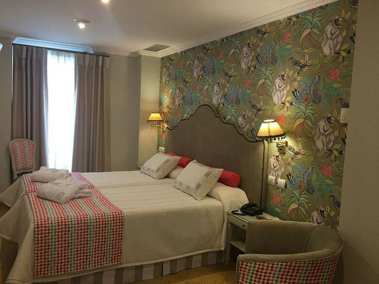 Hotel Adriano