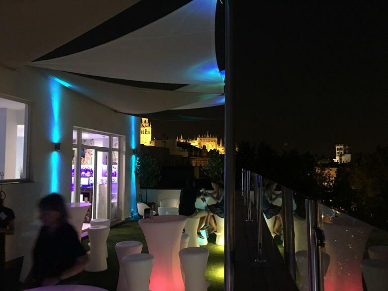 Hotel Adriano