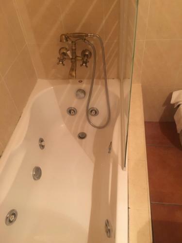 Hotel Balcon De Los Montes