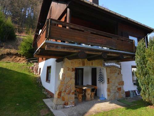 Beautiful Apartment In Kamschlacken With Balcony