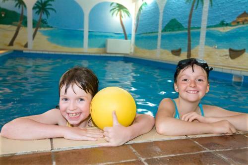 Ferien- Und Reitsport Hotel Brunnenhof
