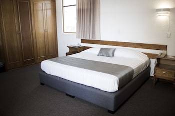 Hotel Suites Campestre