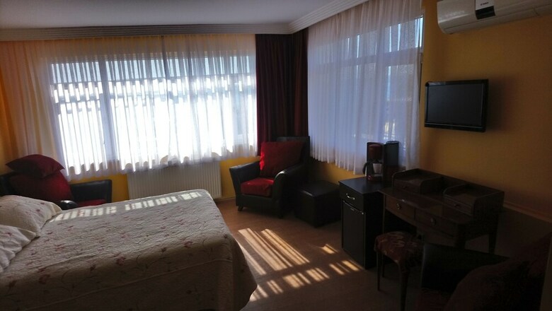 Cosmopolitan Park Hotel