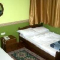 Rose Hotel