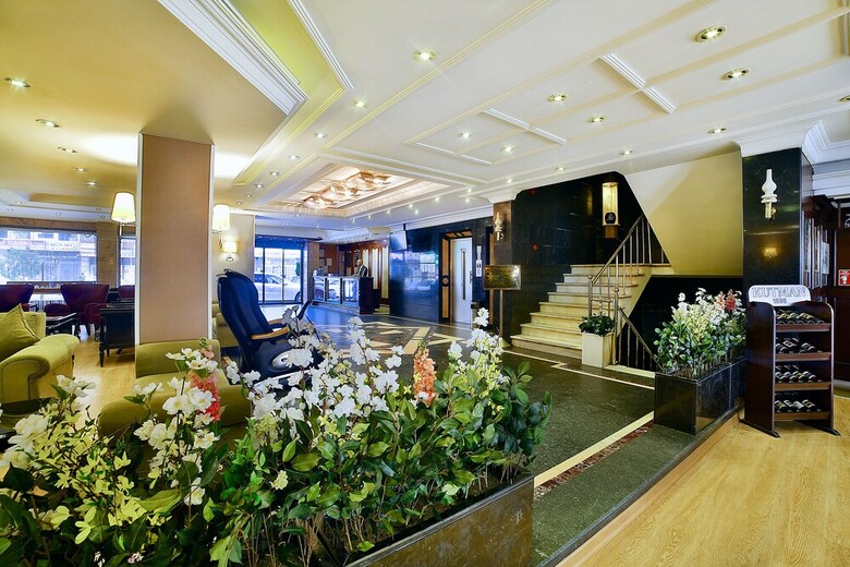 Grand Emin Hotel