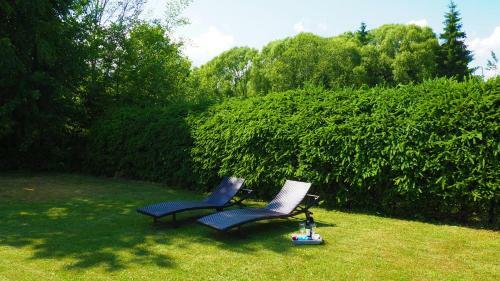 Bed & Breakfast Penzion St?�brn� V�tr - Adults Only