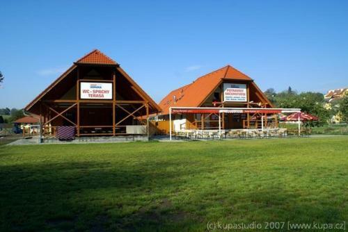 Hostal Penzion A Kemp Koruna