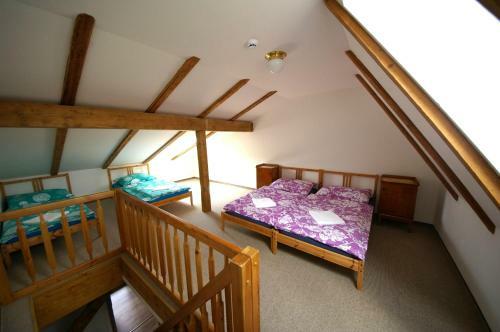 Hostal Penzion Mansk� Dv?r