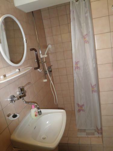 Hostal Penzion Na Vyhl�dce