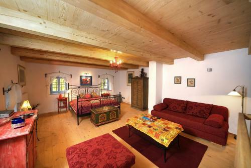 Hostal Wellness Hotel Bo?� Oko