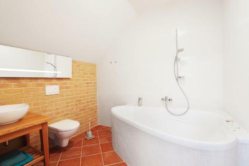 Hostal Wellness Hotel Bo?� Oko