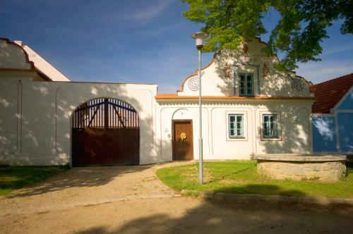 Hostal Wellness Hotel Bo?� Oko