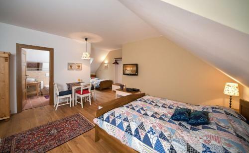 Hostal Wellness Hotel Bo?� Oko