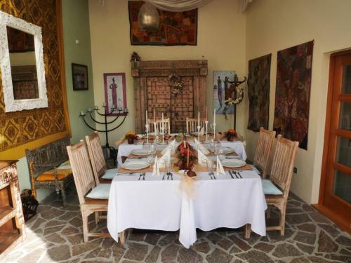 Hostal Wellness Hotel Bo?� Oko