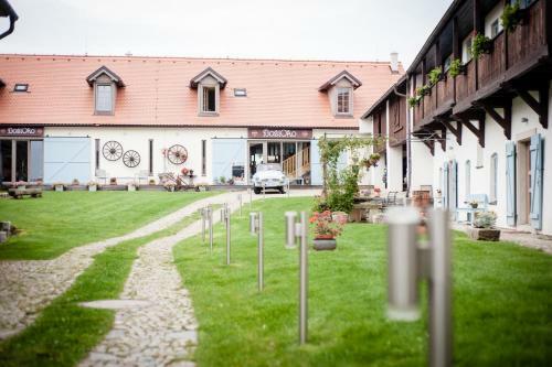 Hostal Wellness Hotel Bo?� Oko
