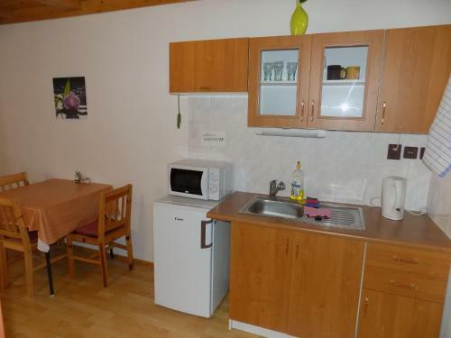 Hostal Ubytov�n� Apartm�ny Feren?�kov�
