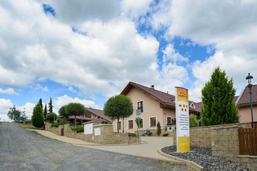 Hostal Penzion Harmonie