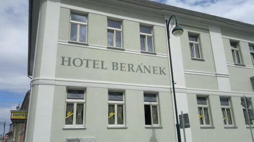 Hotel Ber�nek