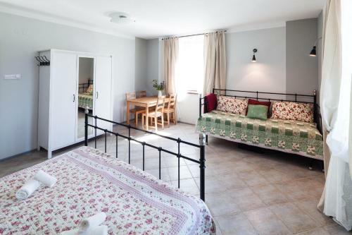 Hostal Penzion Na B?lisku